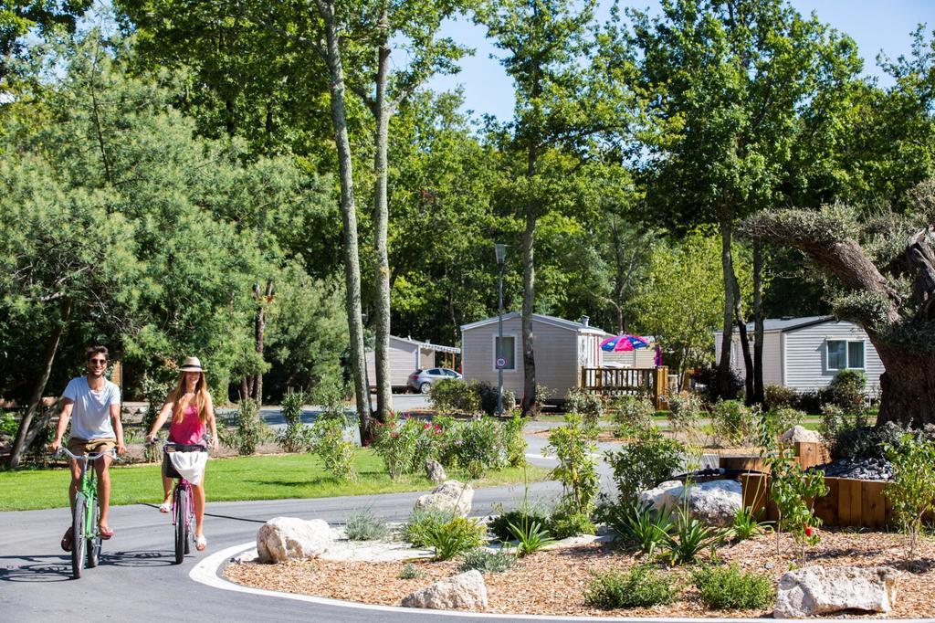 Camping Officiel Siblu Domaine De Soulac Exterior photo
